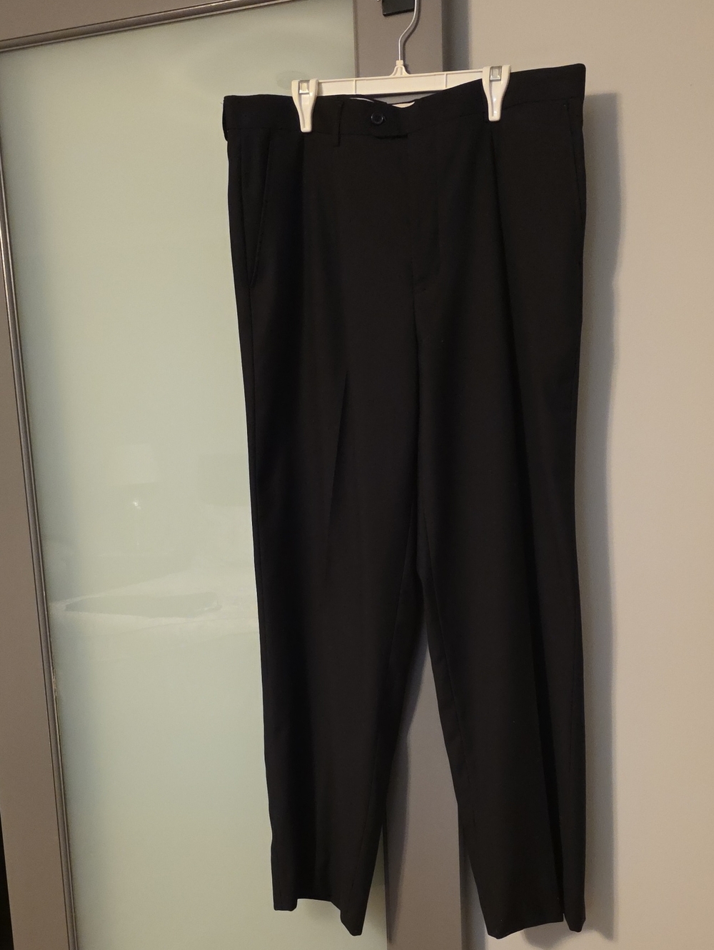 Platinum Mode Collection Men's Size 38 Single Pleated Trousers